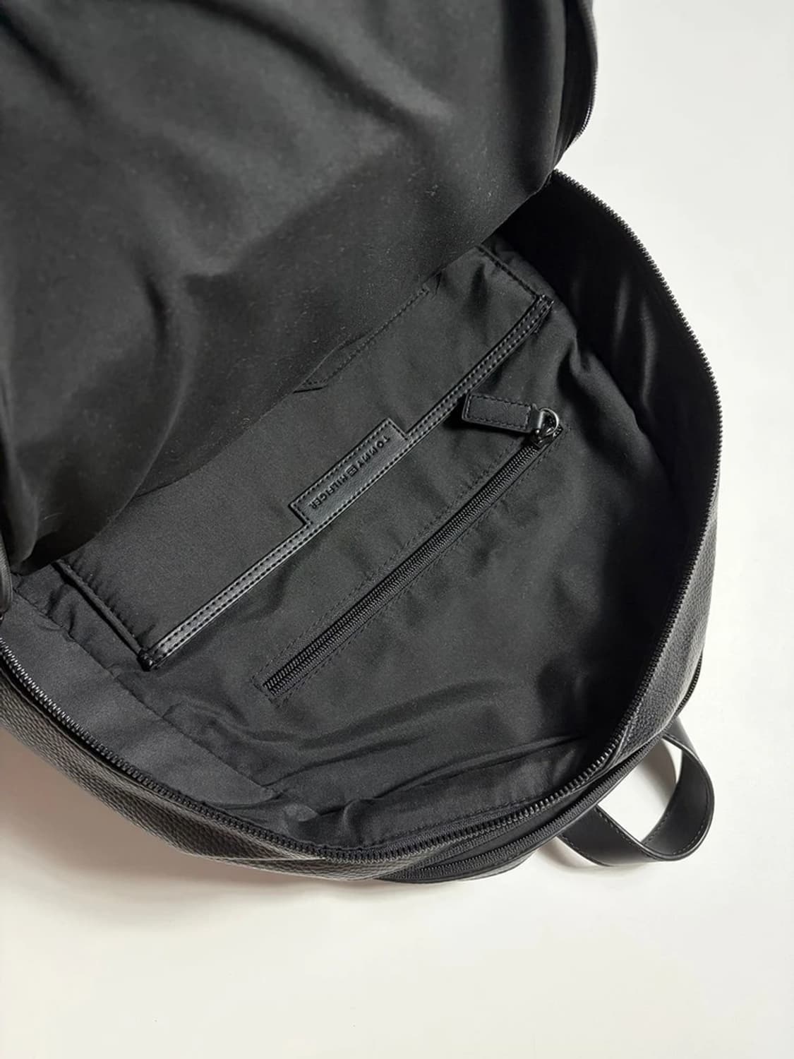 타미힐피거 Tommy Hilfiger 센트럴 천연가죽 백팩 PR2316 상품이미지6