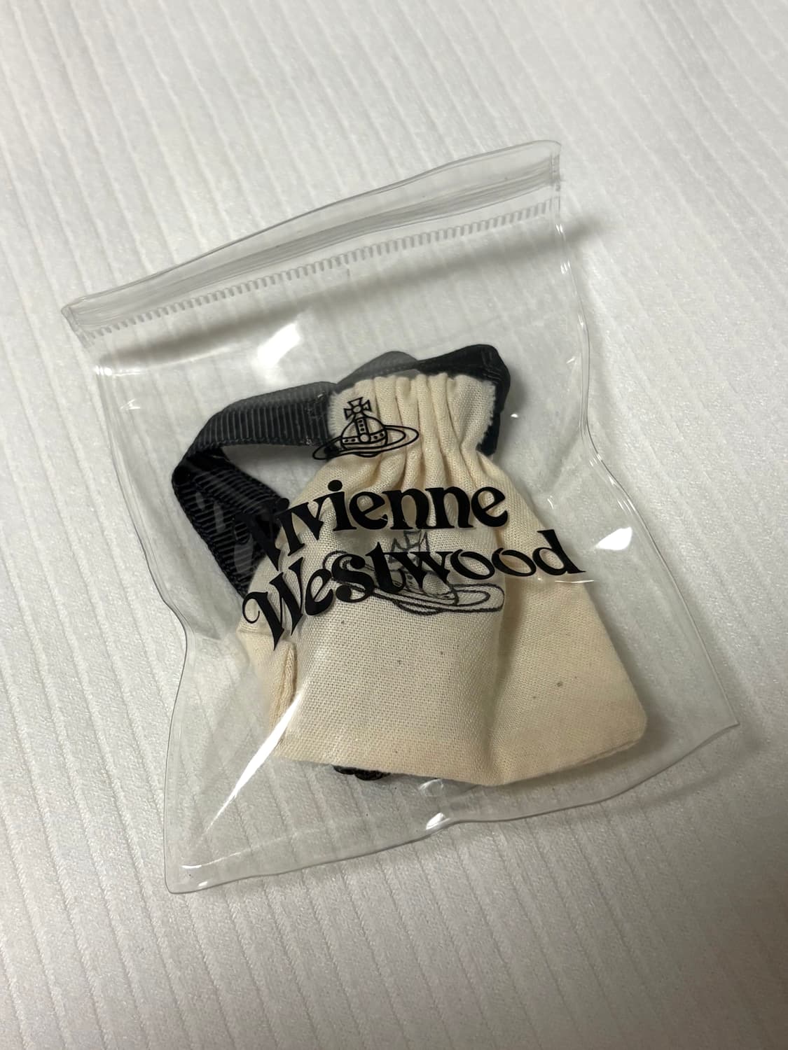 비비안 웨스트우드 아카이브 orb 목걸이 상품이미지4