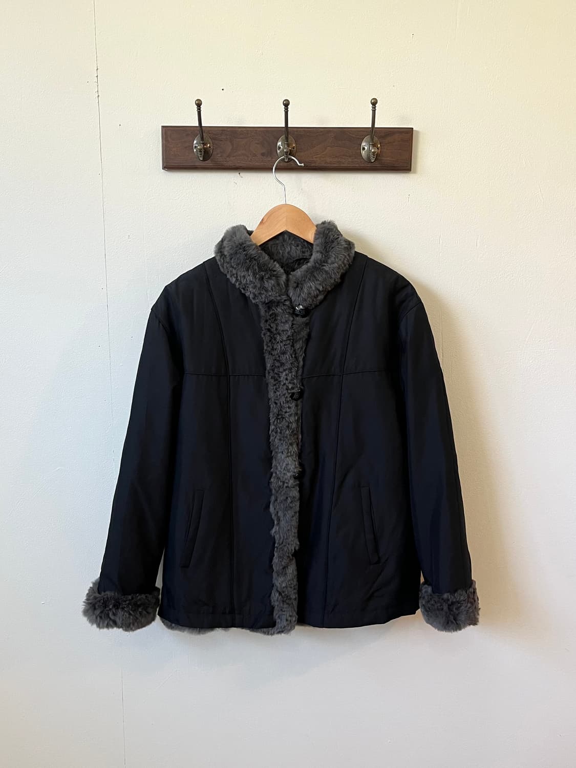 Anhydre 리버시블 래빗 퍼 자켓 상품이미지3