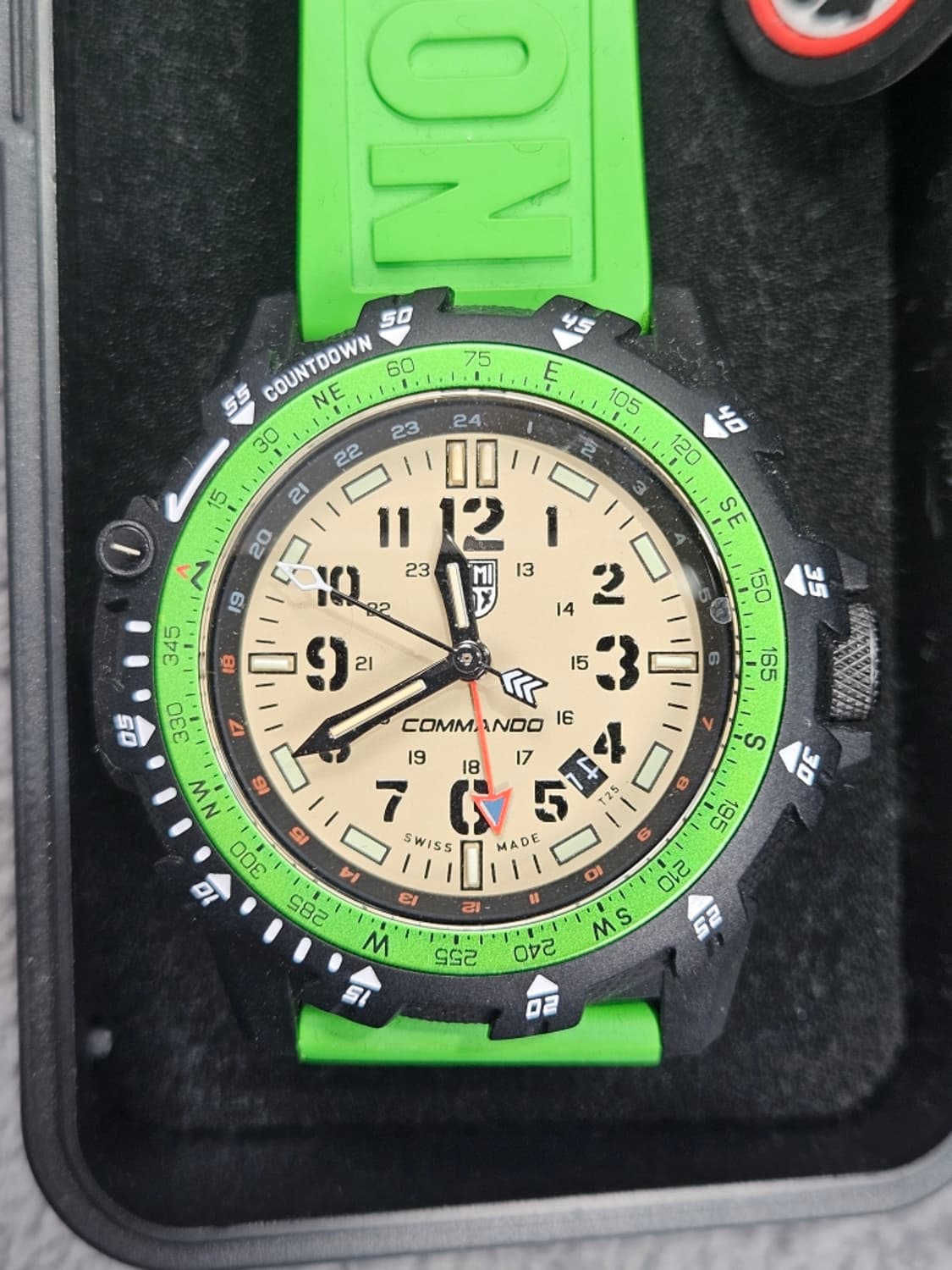 루미녹스 코만도 레이더 3337 XL 워치 ( 46mm )  상품이미지3