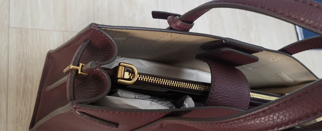 (새상품)토리버치 워커 스몰 사첼백 상품이미지4