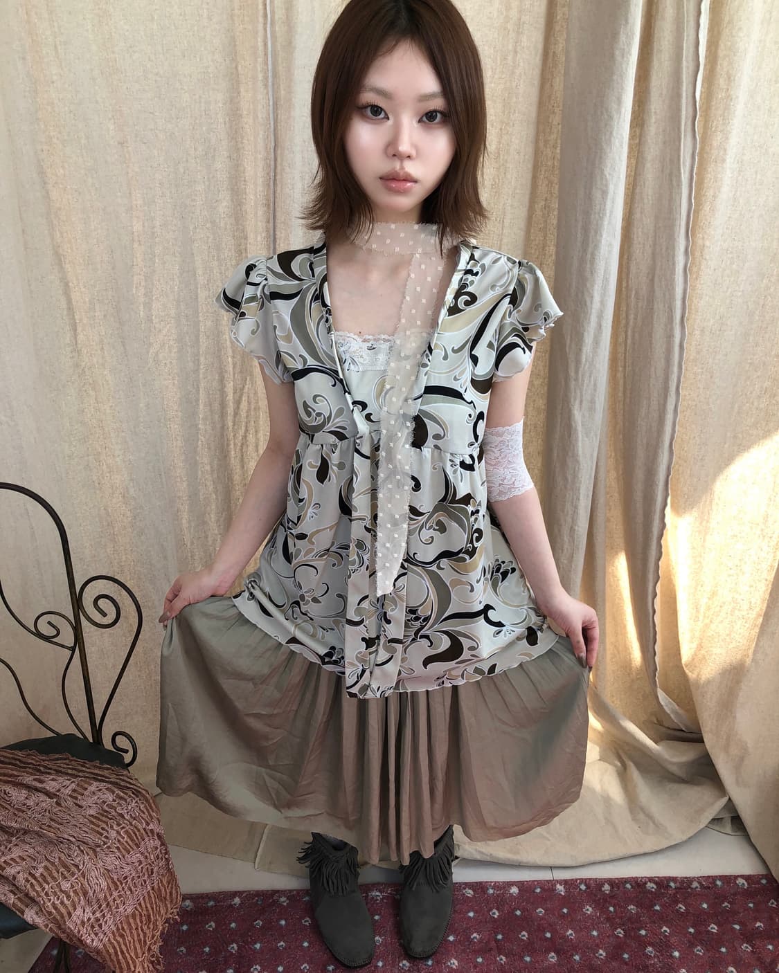 Set 페이즐리 프릴탑 & 그린티 미디 스커트 상품이미지1