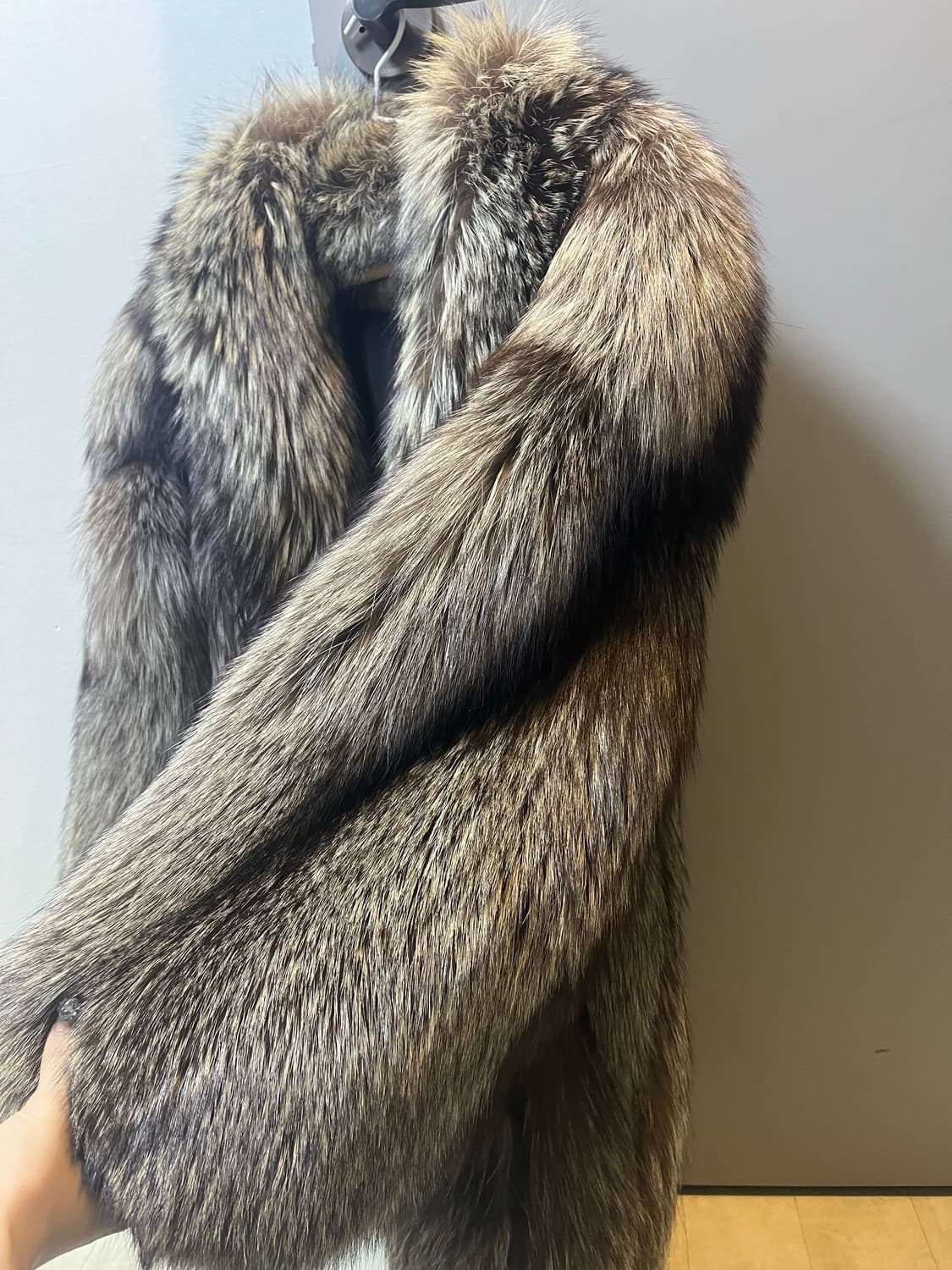 사가폭스 로얄 크로스 쉐도우실버 퍼자켓 폭스퍼자켓 상품이미지6