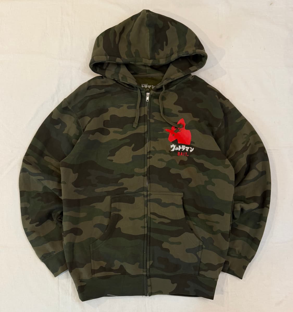 BAIT X 울트라맨 콜라보 카모 후드집업 상품이미지3