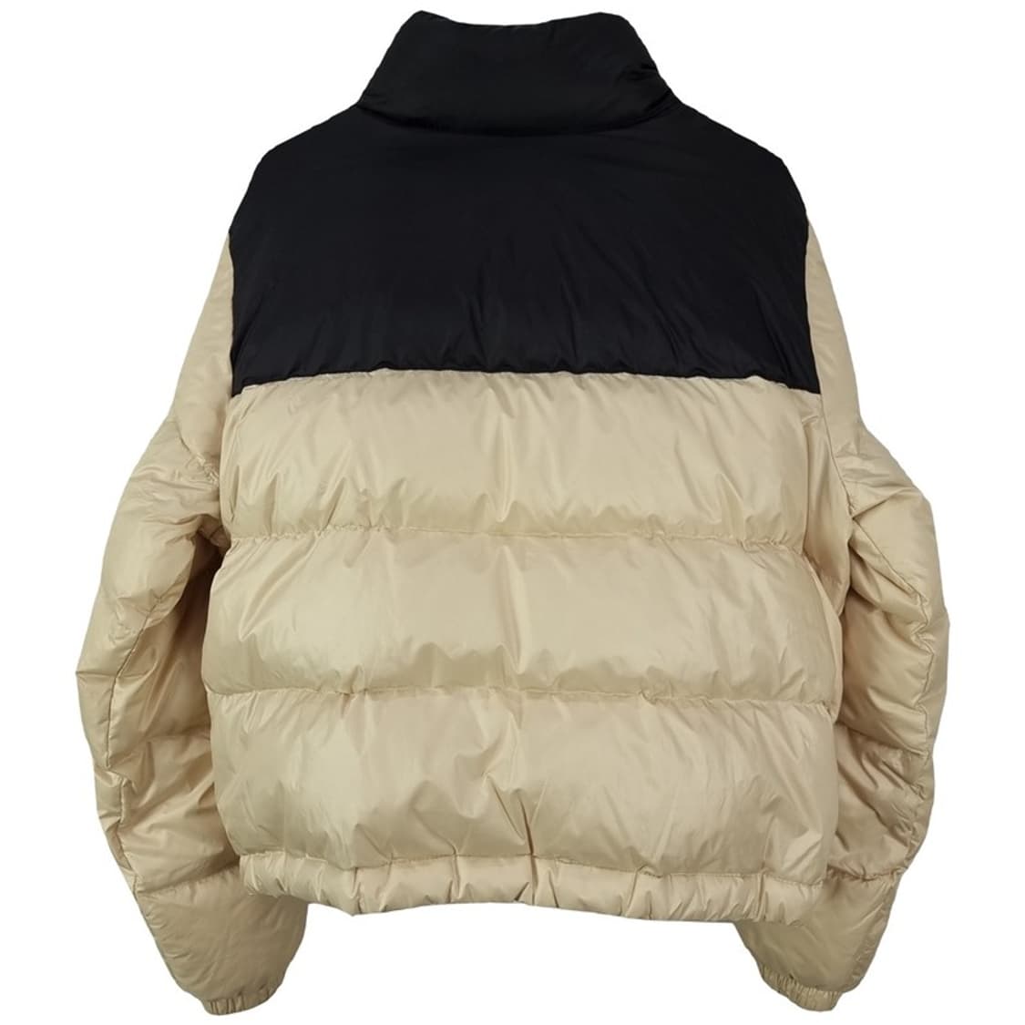 [리바이스] 로고 패치 덕다운 크롭 푸퍼 다운 숏 패딩 M18239 상품이미지3