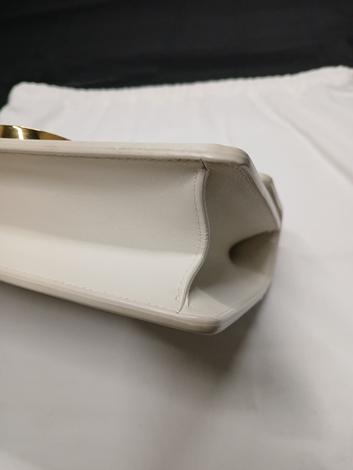 디올 몽테인30 크로스백 미듐 M9203UMOS 상품이미지5