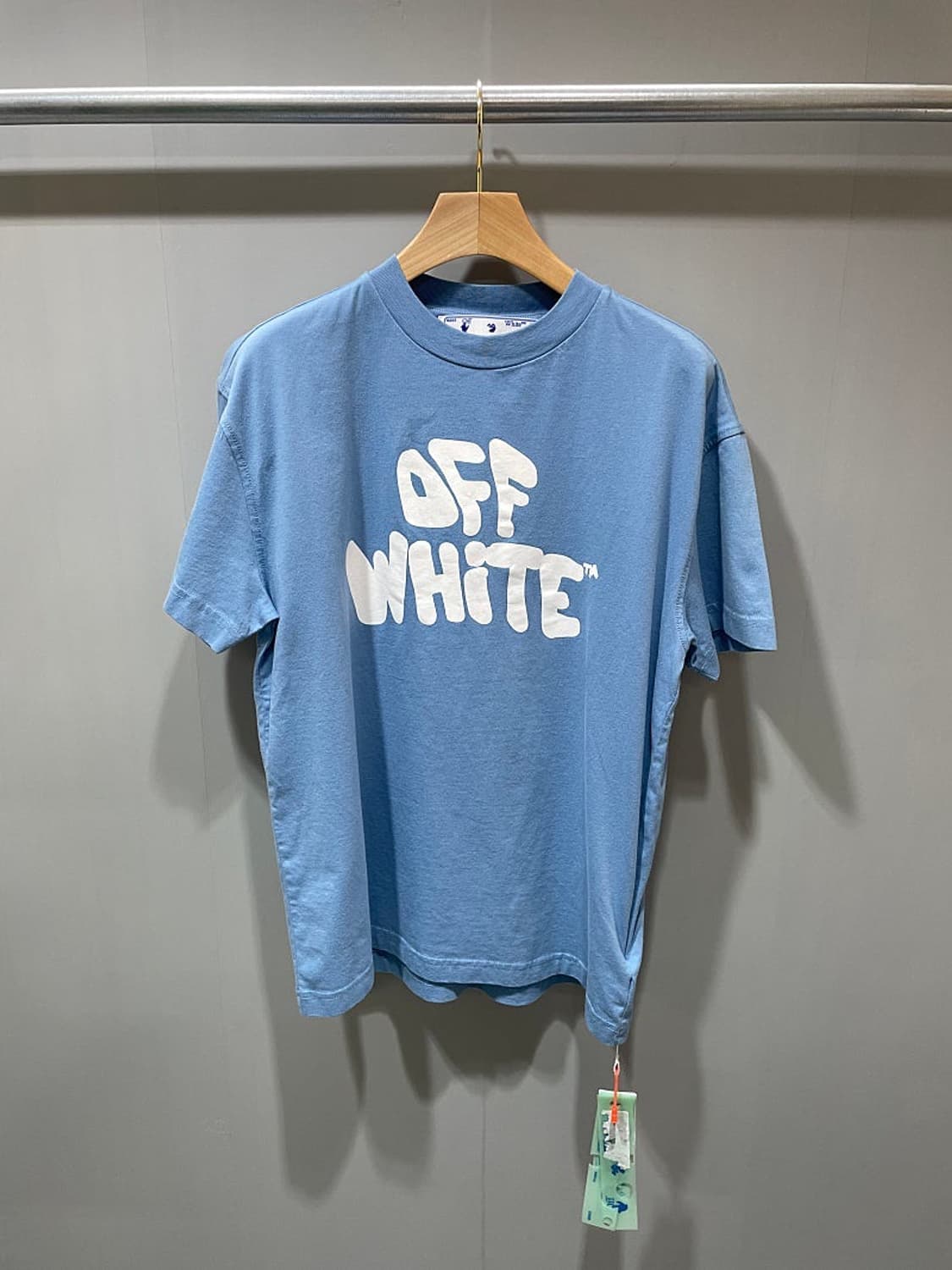 (정품/새상품) 오프화이트 여성 로고 그래픽 라이트 블루 반팔 티셔츠 상품이미지1