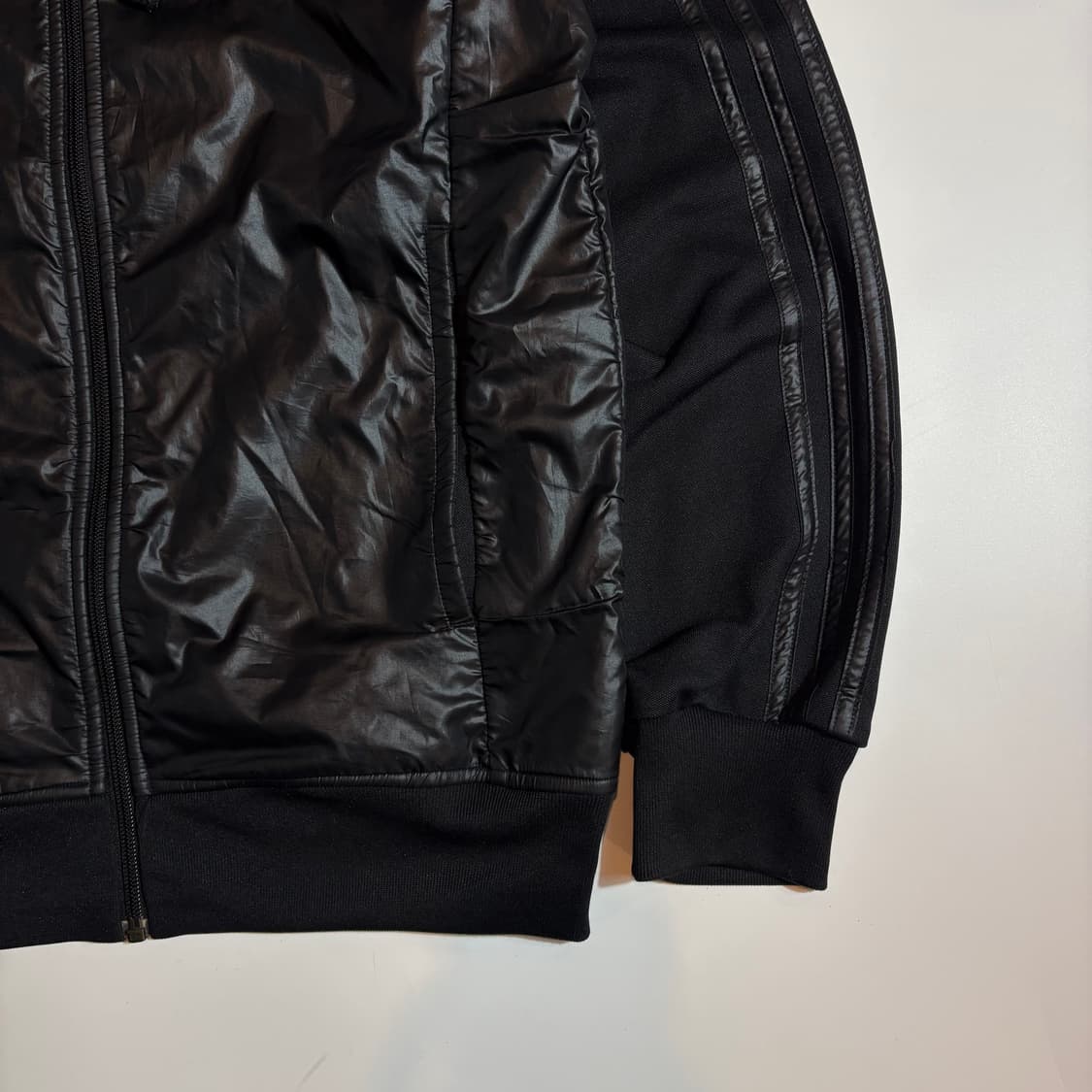 아디다스 파이어버드 유광 후드집업 자켓 상품이미지2