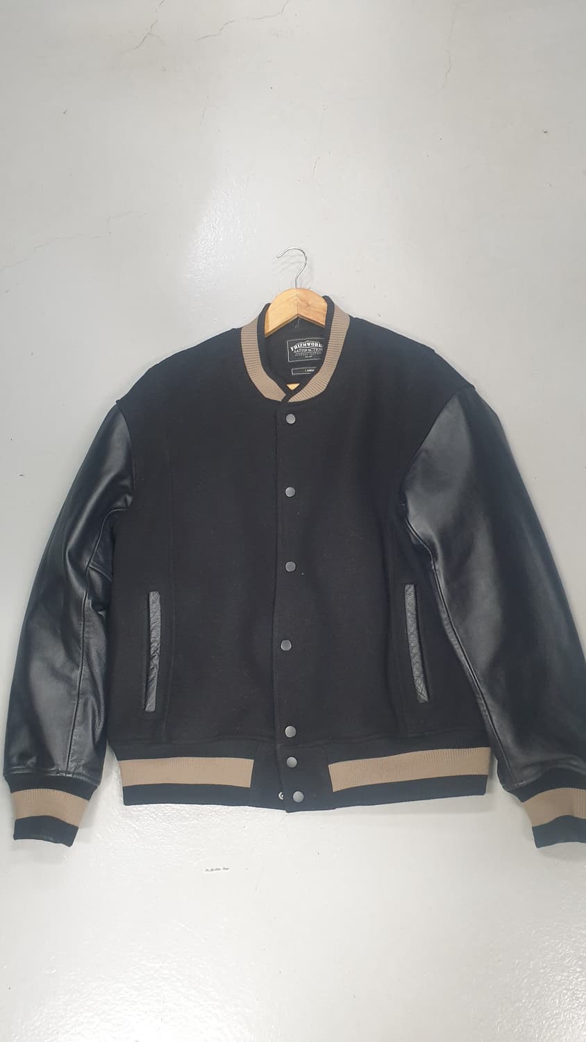 프리즘웍스  카우하이드 바시티  L 상품이미지1