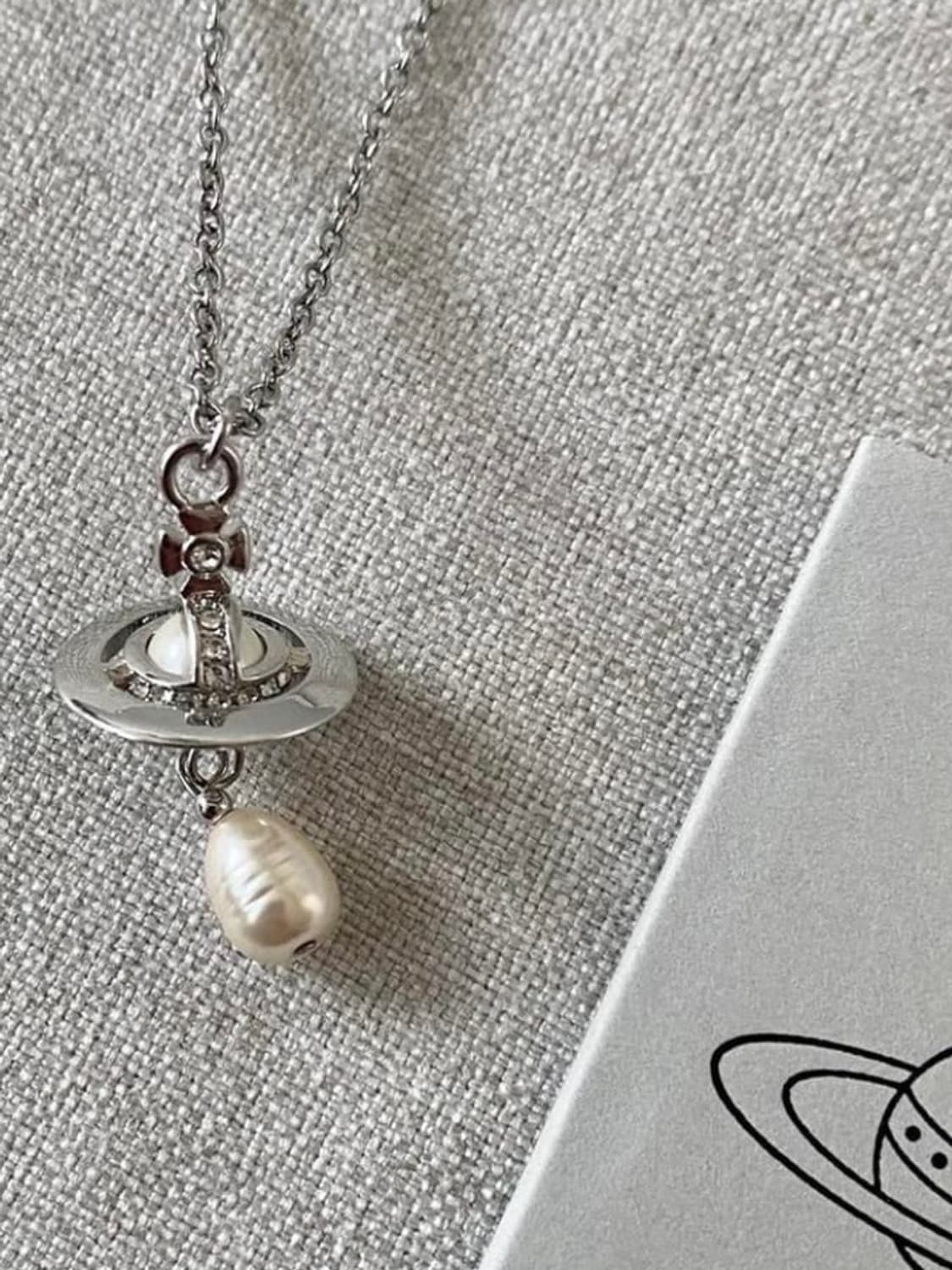 비비안웨스트우드 알렉사 목걸이 실버 상품이미지1