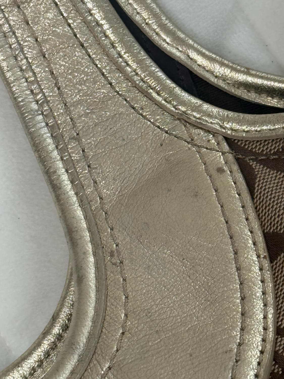 코치 갸루 숄더백 상품이미지4