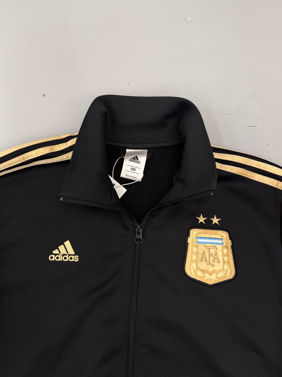 아디다스 루즈핏 검 금 배색 아르헨티나 트랙 져지 상품이미지2