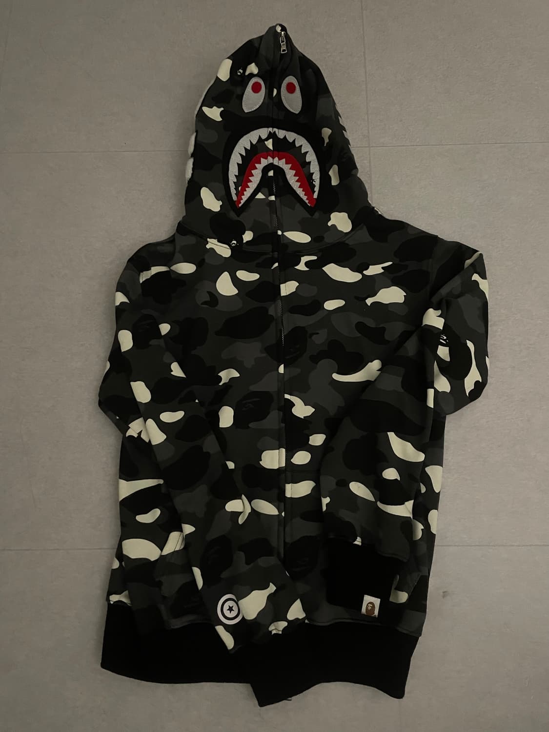 (급처)베이프 시티 카모 야광 후드집업 상품이미지1