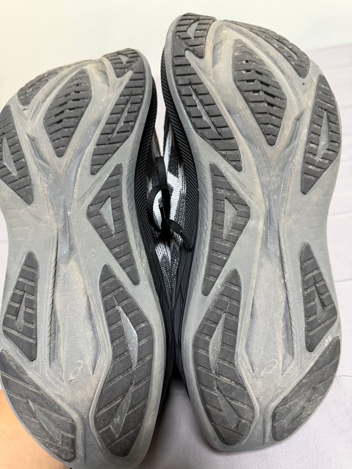 아식스 슈퍼블라스트 2 - 275size 상품이미지5