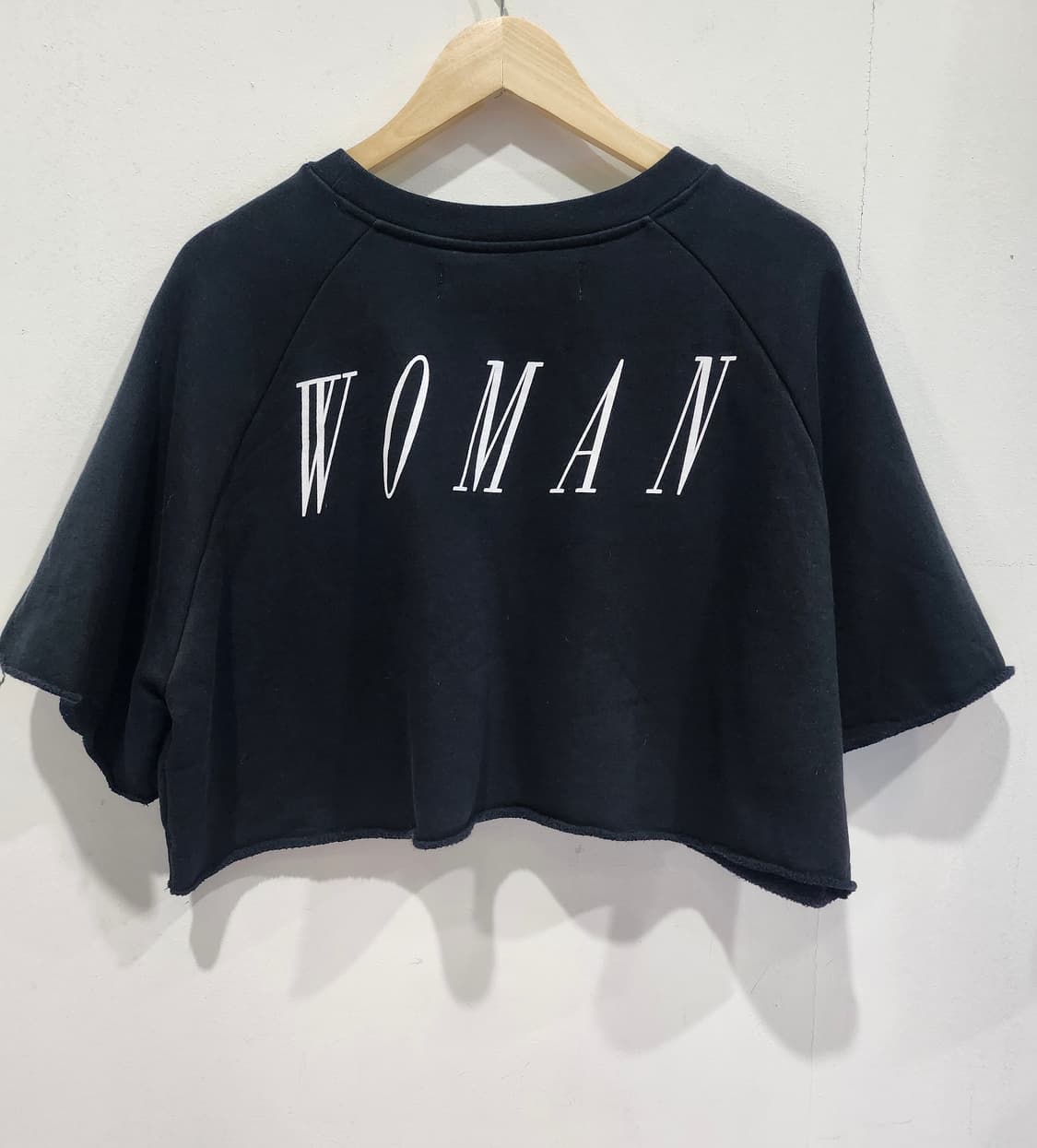 오프화이트 크롭 맨투맨 (블랙) 정품 상품이미지2