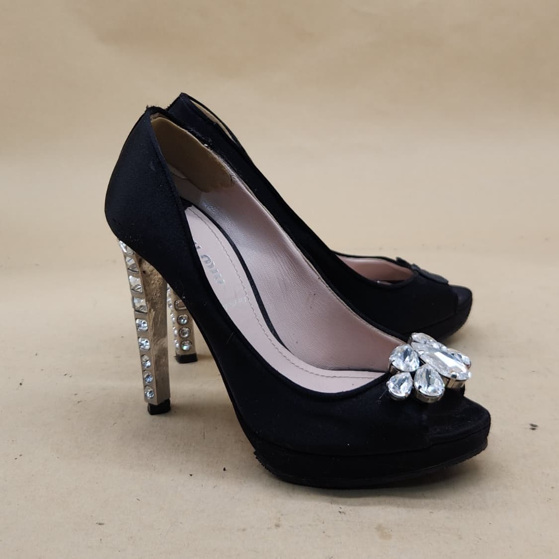 미우미우 크리스탈 펌프스 하이힐35.5 225 굽11 상품이미지1