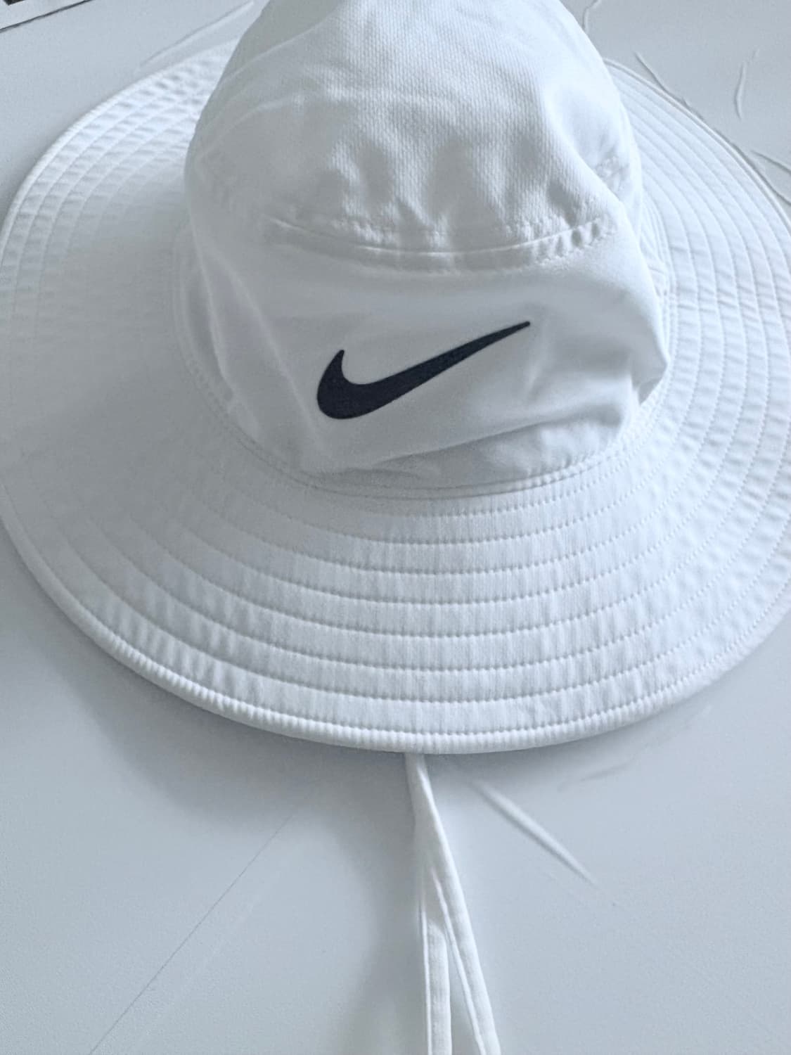 Nike 나이키 Dri-Fit 화이트 버킷햇  상품이미지2