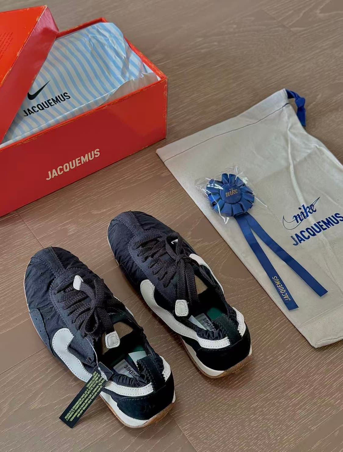 
나이키 x 자크뮈스 문 슈 SP 오프 누아르 캐시미어 270mm 상품이미지4