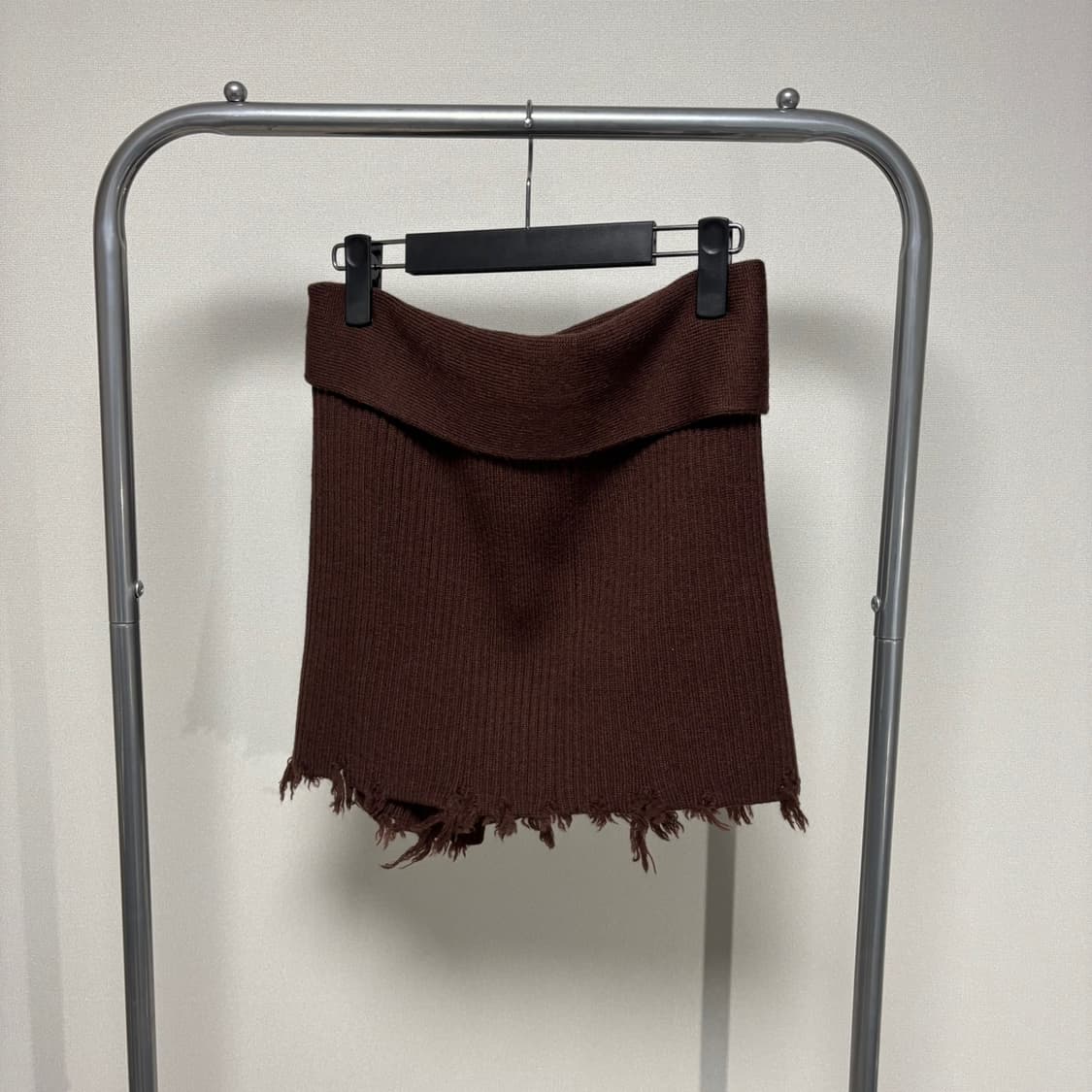 F) perverze 퍼버즈 대미지 니트 케이프&에이프론 상품이미지3