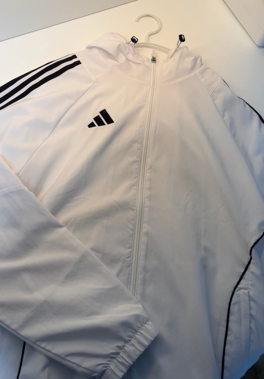 아디다스 바람막이 상품이미지1