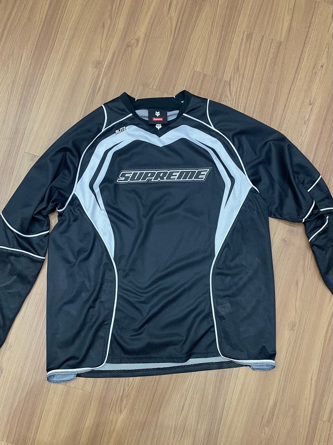 슈프림 x 폭스 레이싱 저지 블랙 M 상품이미지2