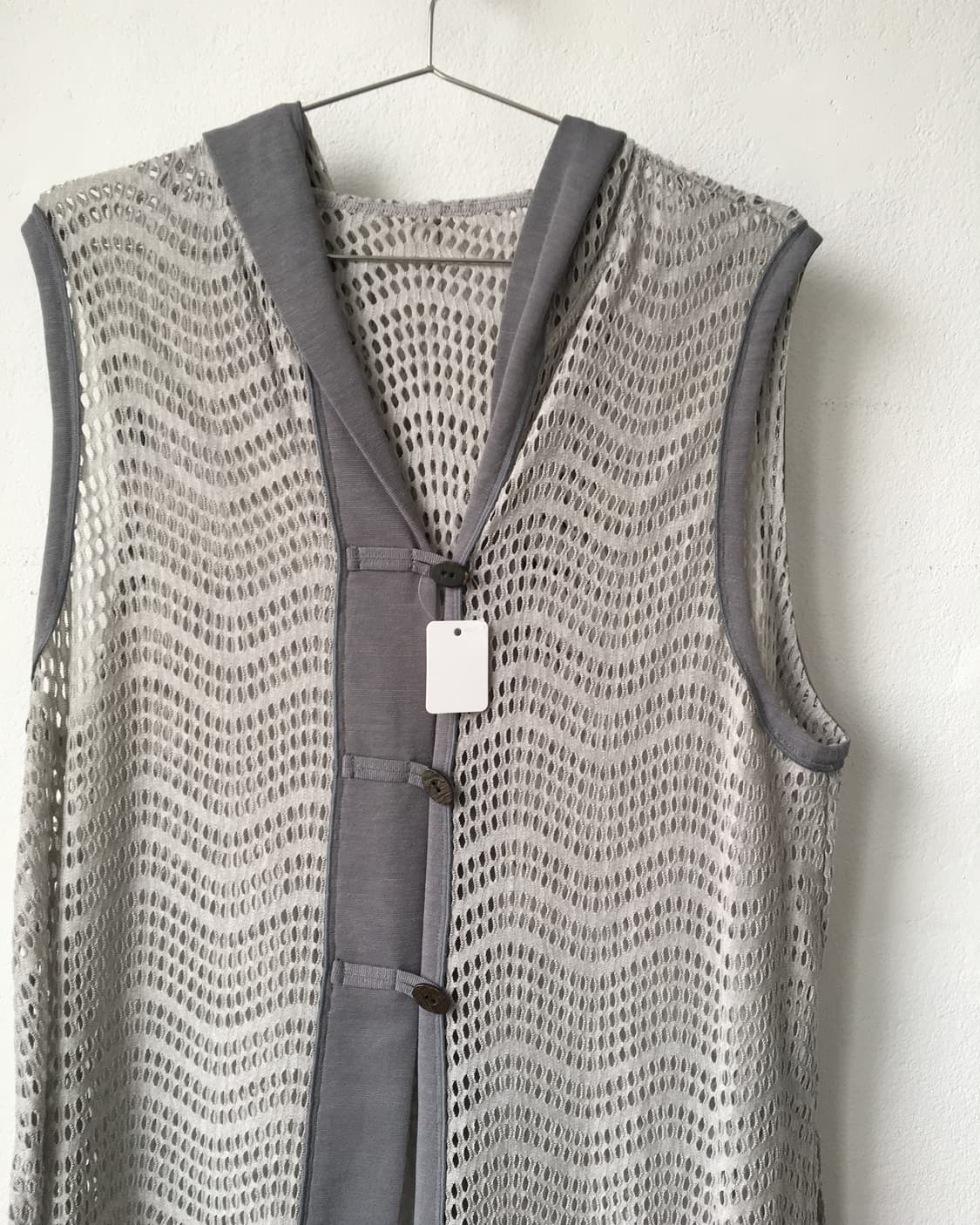 Punching point hood vest 상품이미지4