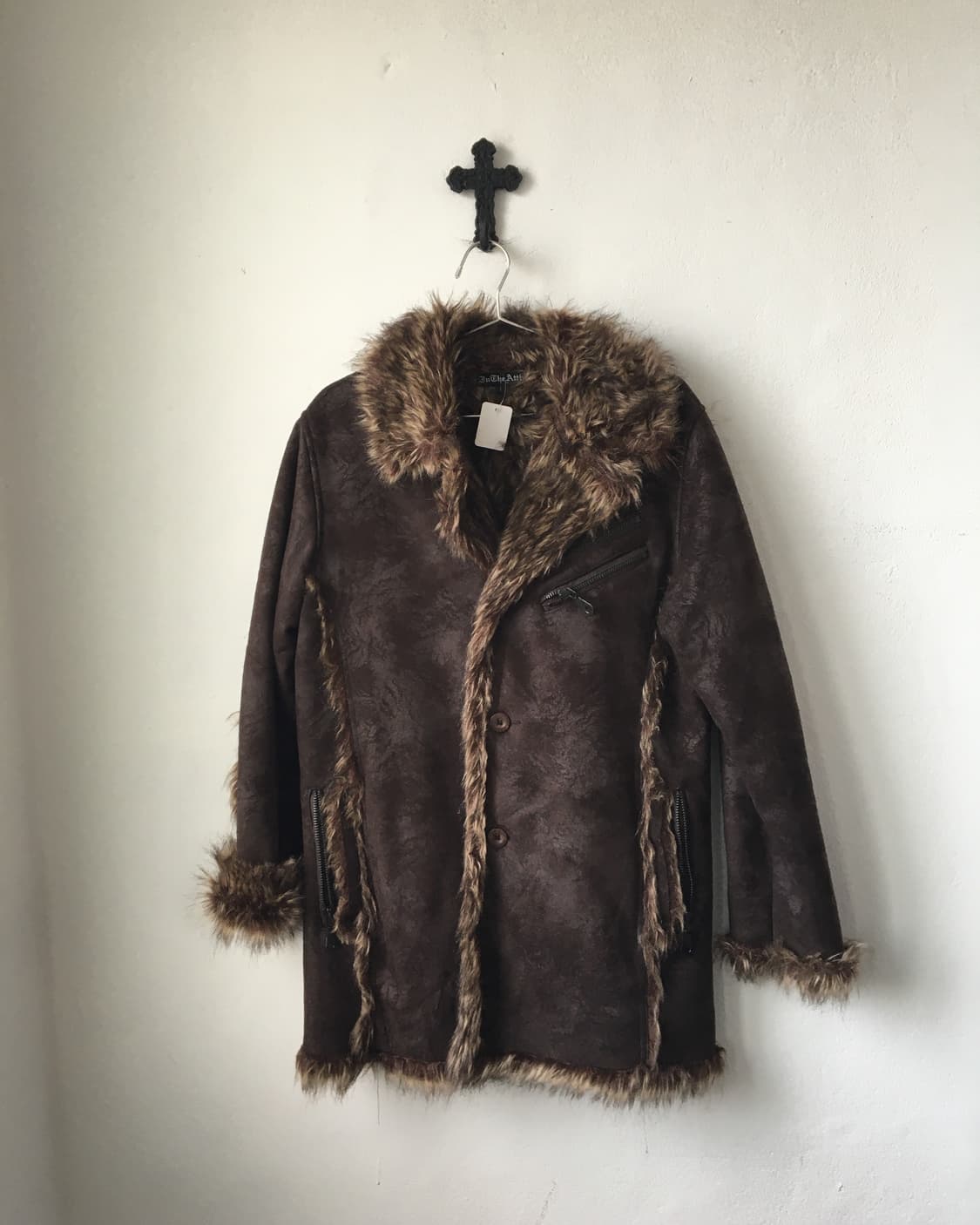 In the attic mustang 상품이미지2