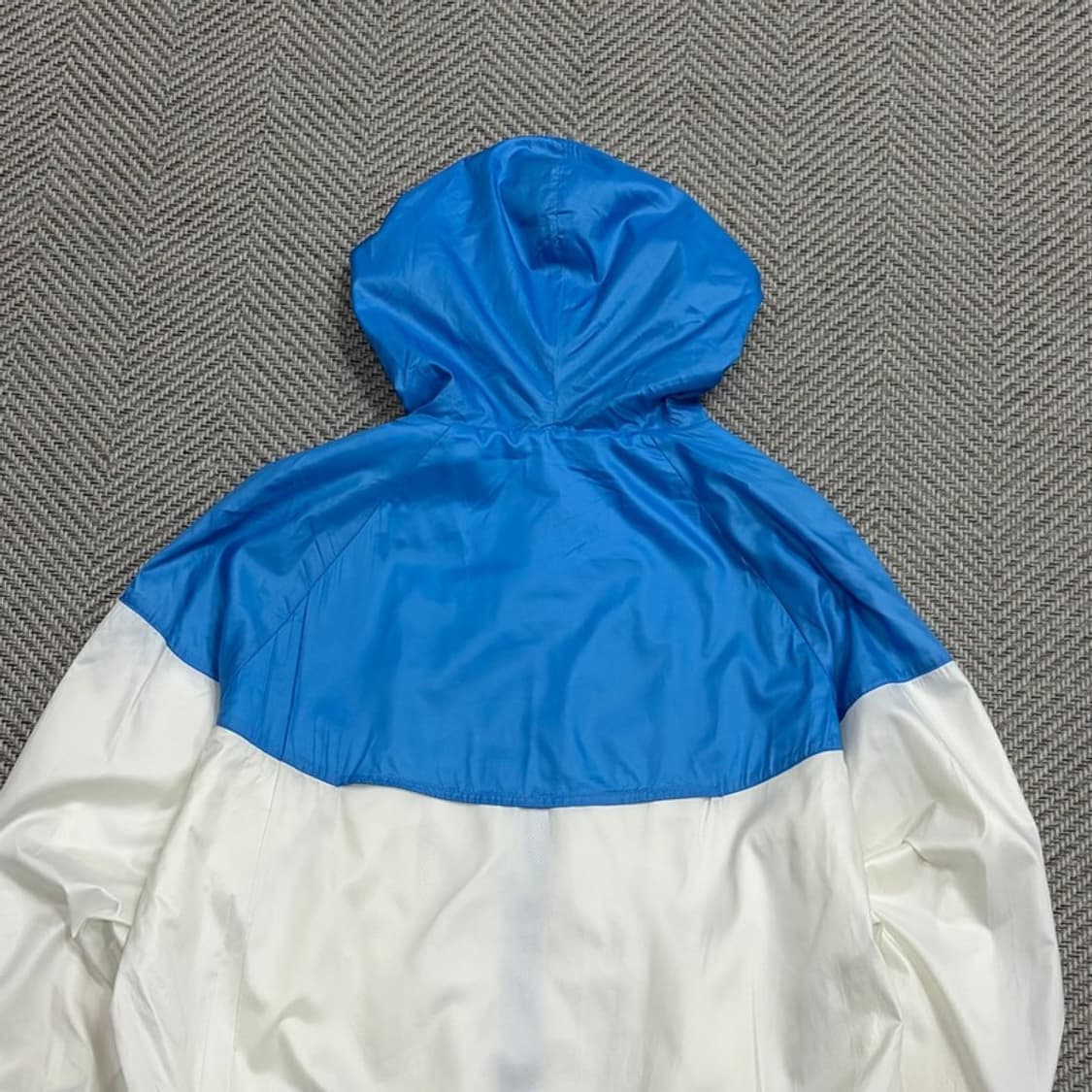 나이키 배색 후드 바람막이 v1807 상품이미지4