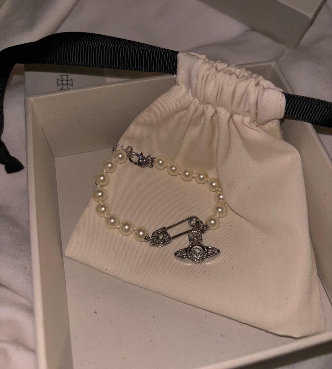 비비안 루크리스 진주 팔찌 상품이미지2