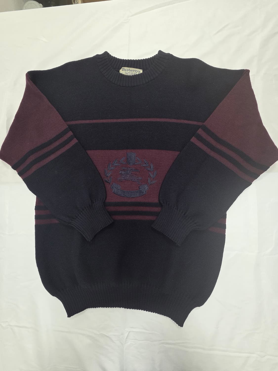 버버리 100% 순수 뉴울 니트 42사이즈 상품이미지1