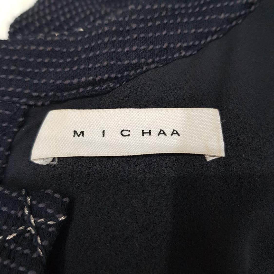 미샤  MICHAA 2022 진주 장식 민소매 블라우스 66사이즈 상품이미지6