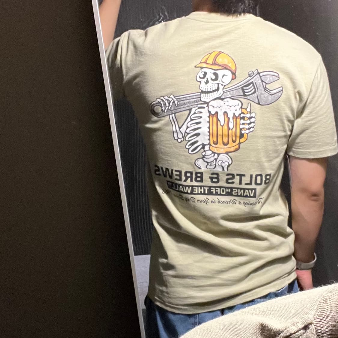 반스 올리브 카키 해골 스컬 빅프린팅 스펠아웃 클래식핏 코튼 반팔 티셔츠 상품이미지3