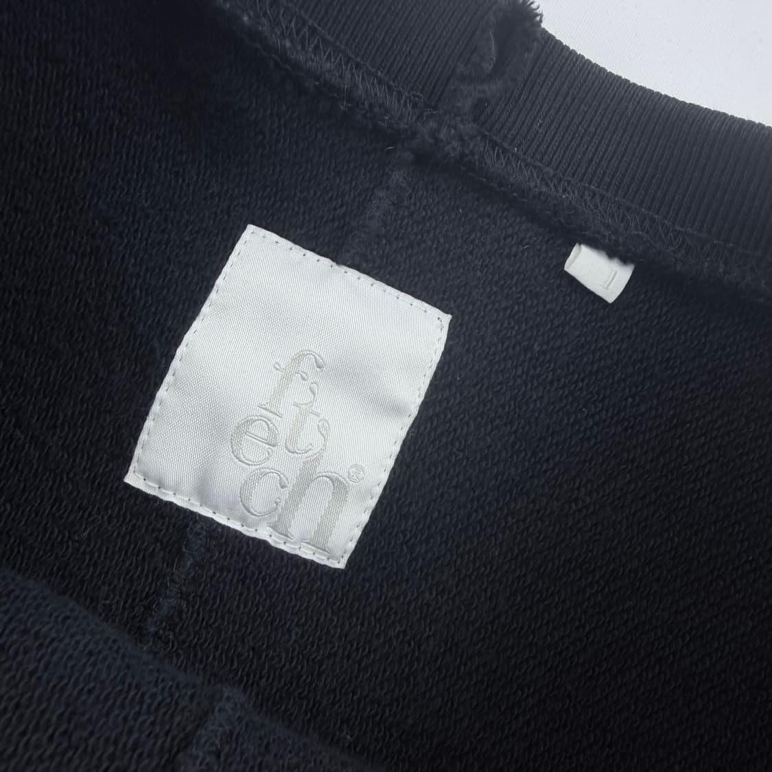 페치 fetch x 바우슈텔러 맨투맨 상품이미지5