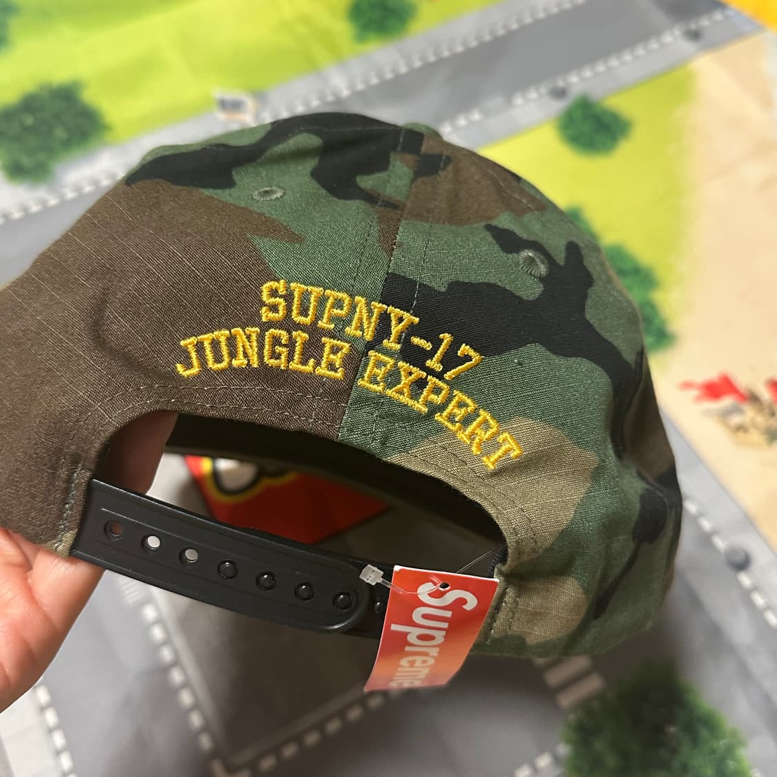슈프림 판다 5패널 캡 우드랜드카모 17ss 상품이미지3