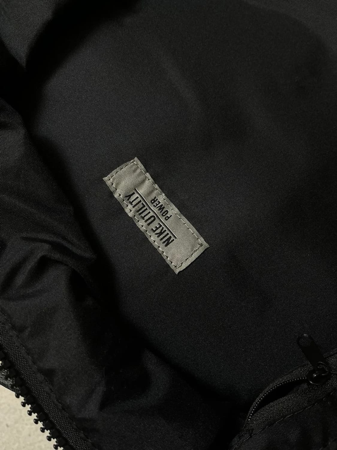 나이키 유틸리티 파워 32L 트레이닝 백팩 Q1250 상품이미지10