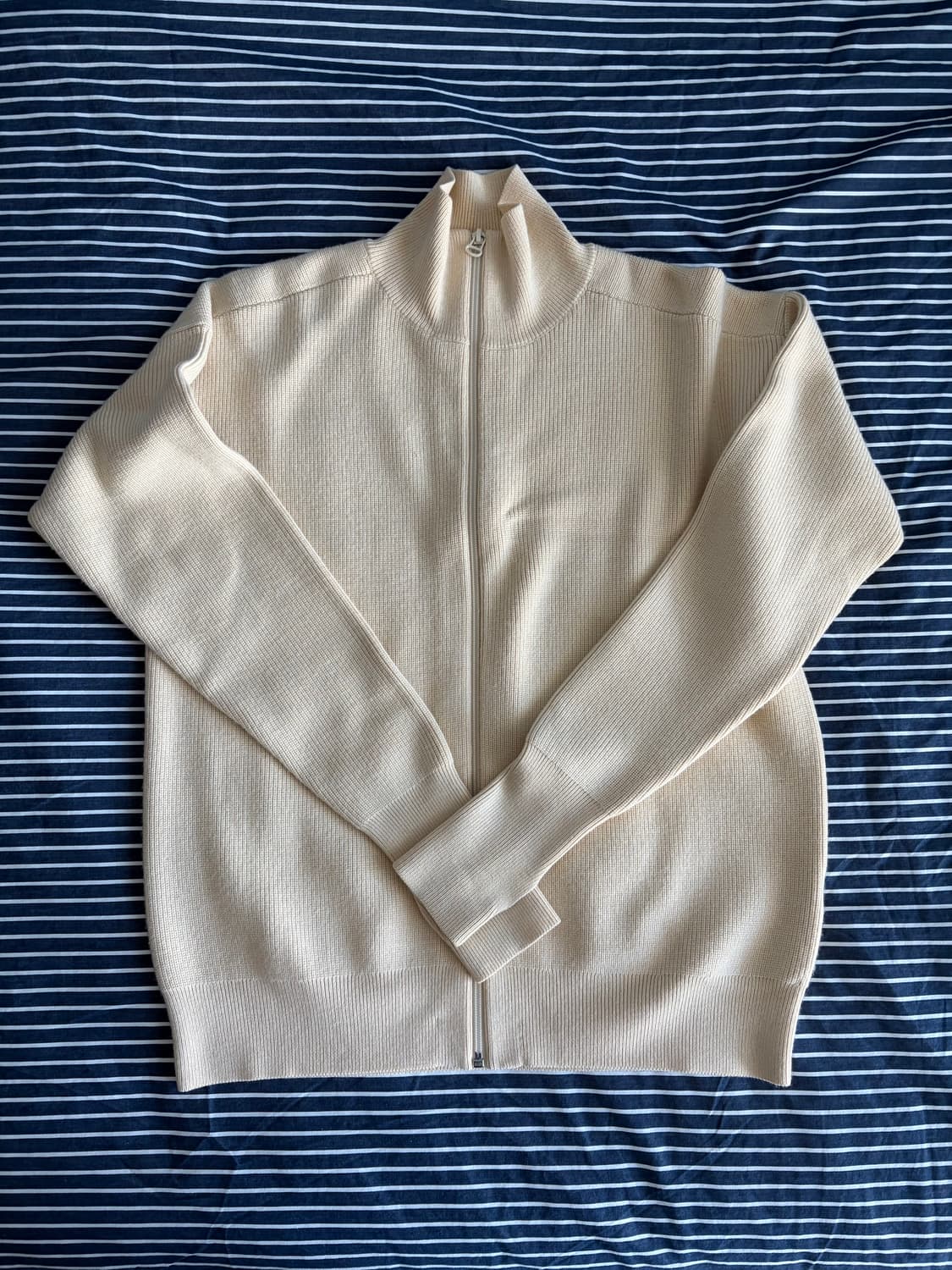 유니클로u 메리노울니트집업 상품이미지1