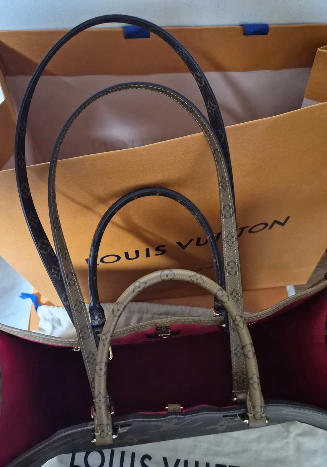 루이비통 온더고GM 토트백  상품이미지8