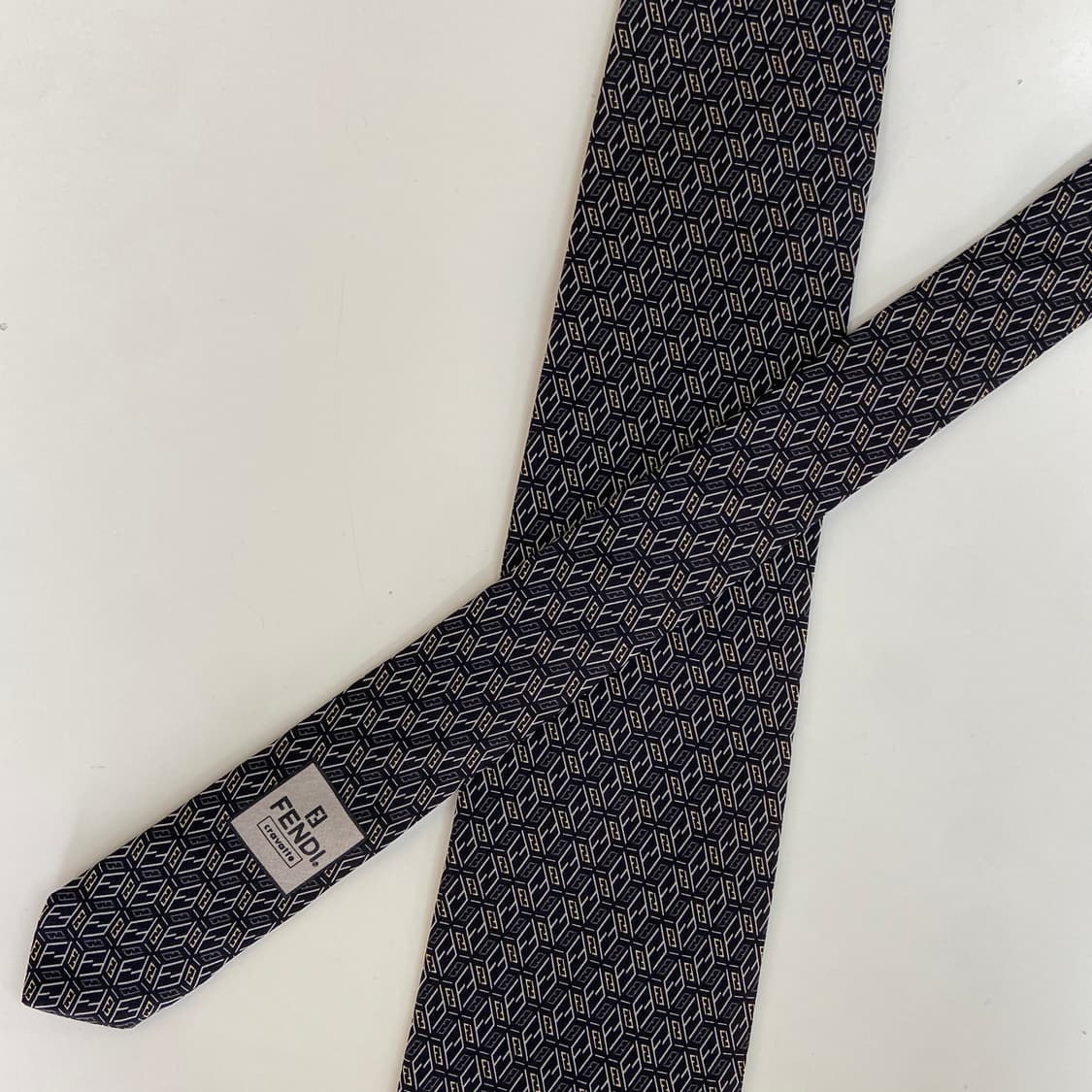 펜디 (FENDI) FF 모노그램 정품 명품 블랙넥타이 상품이미지4