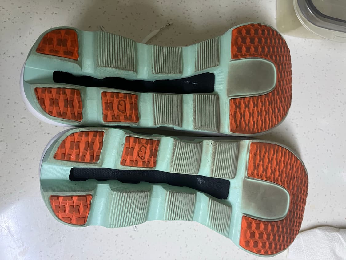 온 러닝 클라우드 붐 에코270 상품이미지3