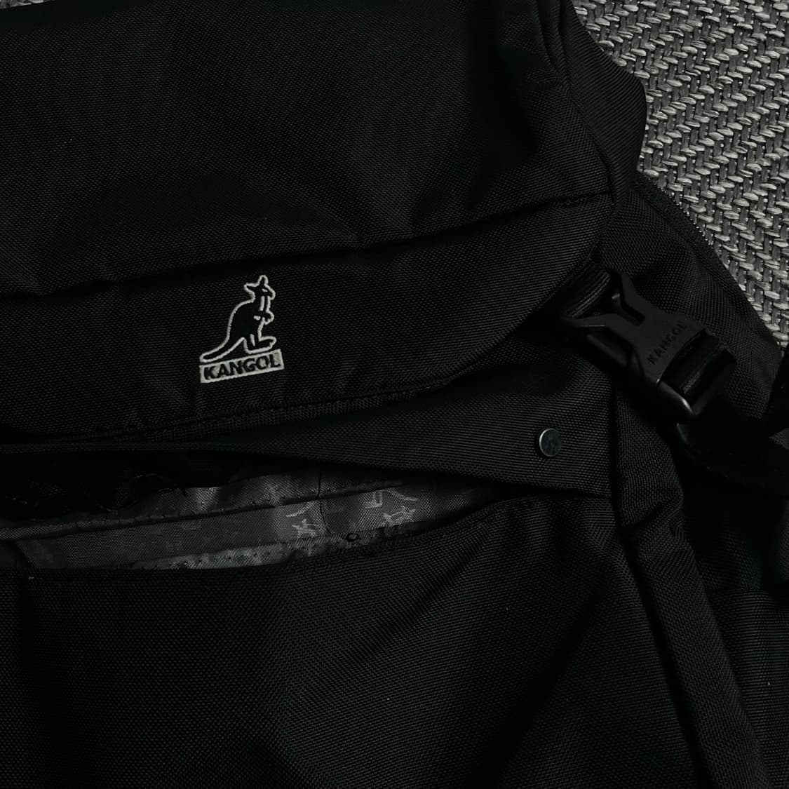 캉골 로고 패치 제이 백팩 블랙 y 4200 상품이미지3