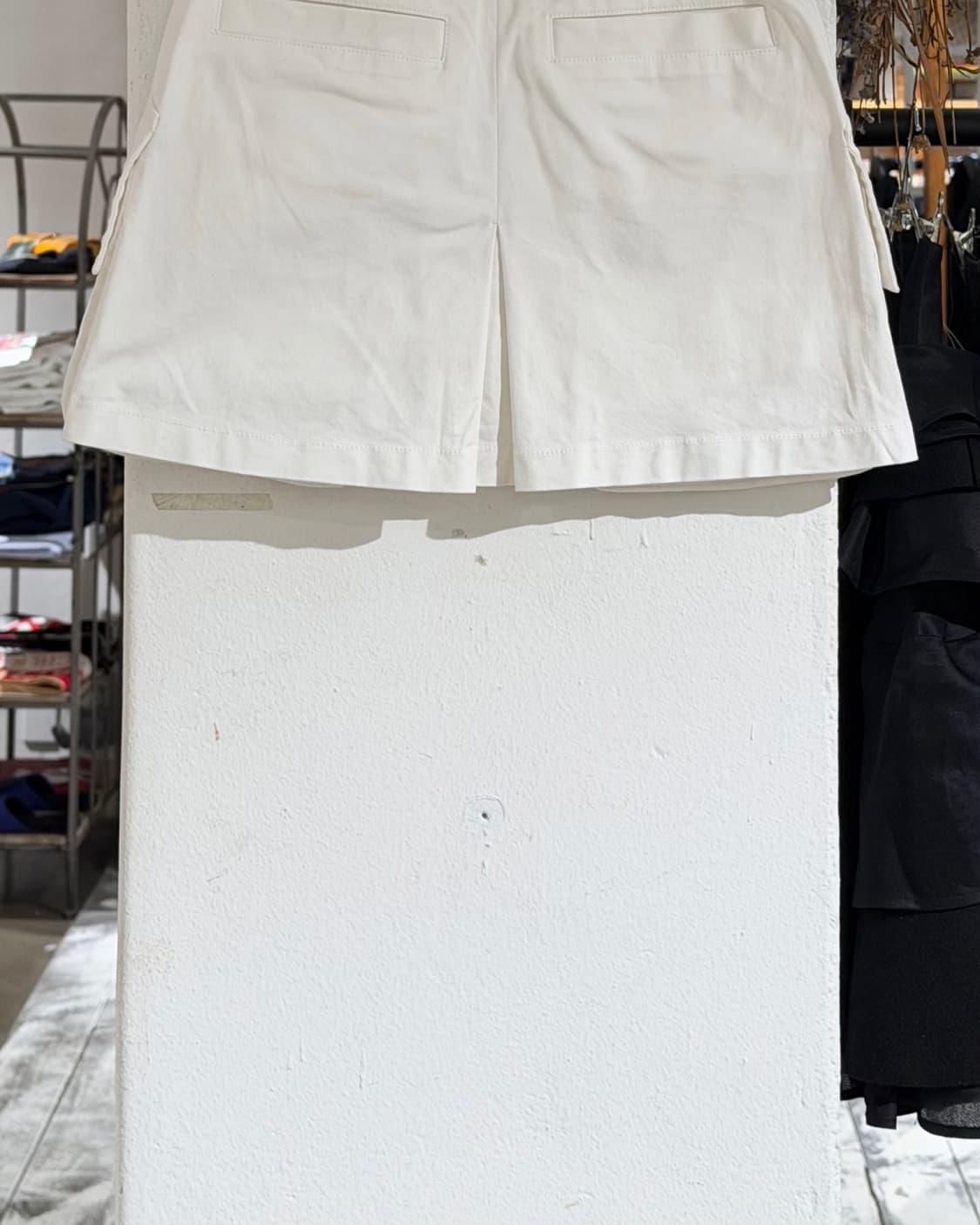 비비안 웨스트우드 화이트 앵글로매니아 골프 미니 스커트 상품이미지6