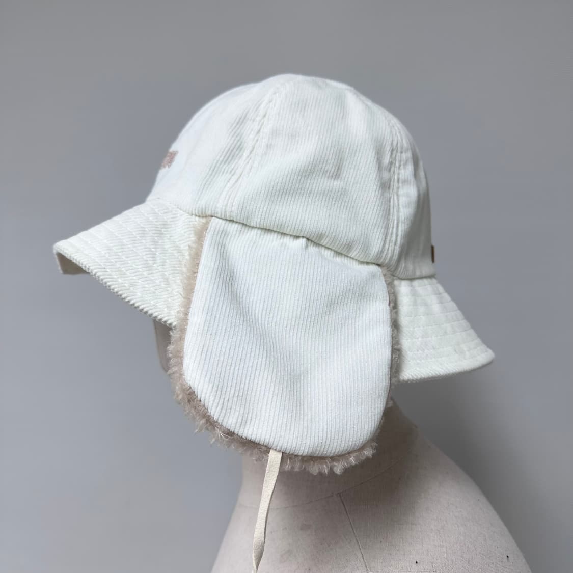 MALBON 말본골프 코듀로이 보아 귀달이 버킷햇 모자 56cm 상품이미지2