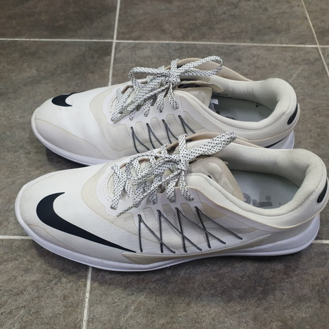 나이키 루나컨트롤베이퍼 스파이크리스 골프화(255) 상품이미지1