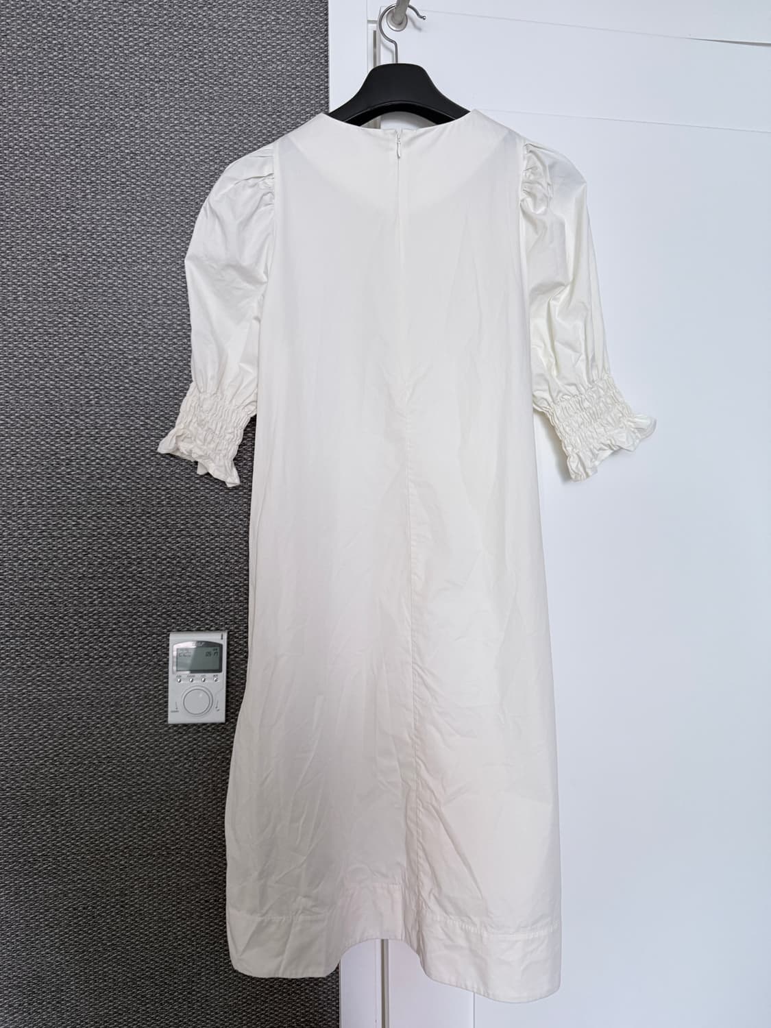 코스 셔링퍼프소매 원피스 상품이미지5