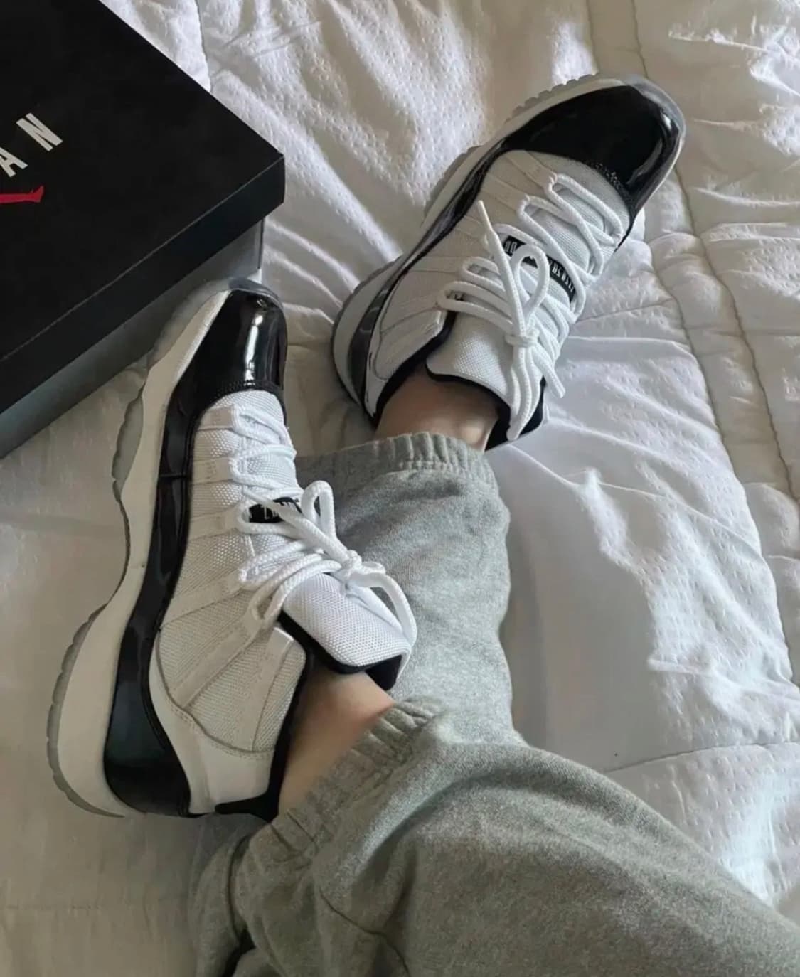 조던 11 레트로 콩코드  상품이미지1