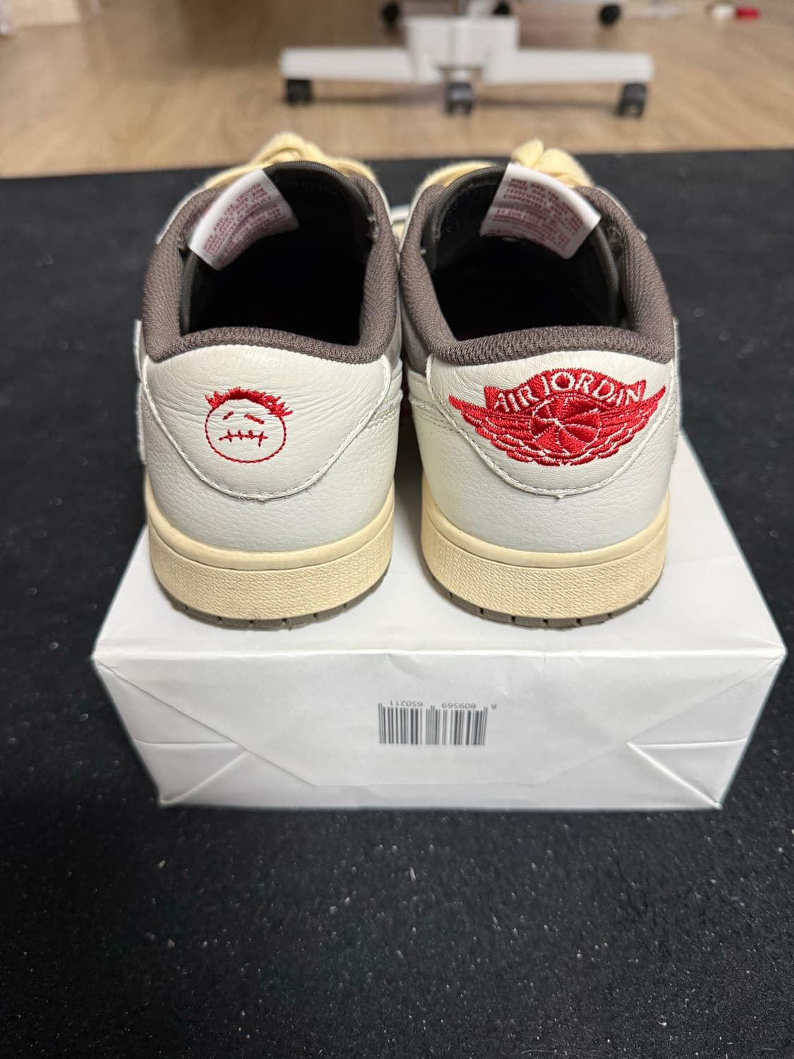 나이키 스캇 리버스모카 270 상품이미지4