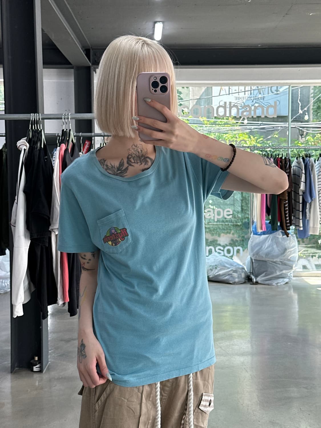 히스테릭 글래머 히스걸 라이트 블루 포켓 반팔 티셔츠 상품이미지2