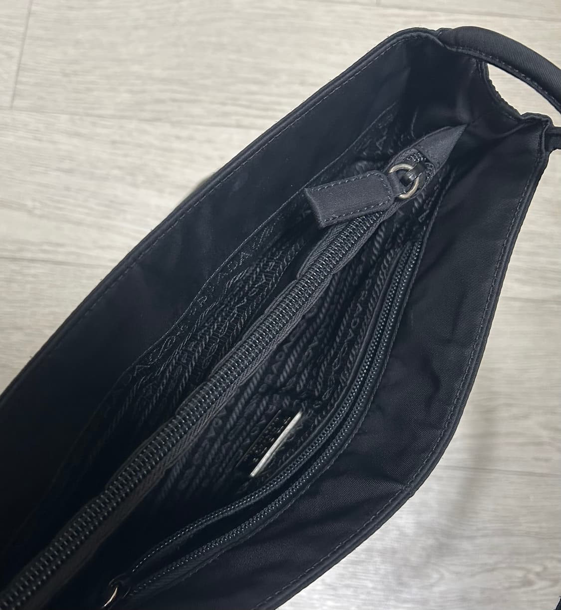 프라다 숄더백 상품이미지4