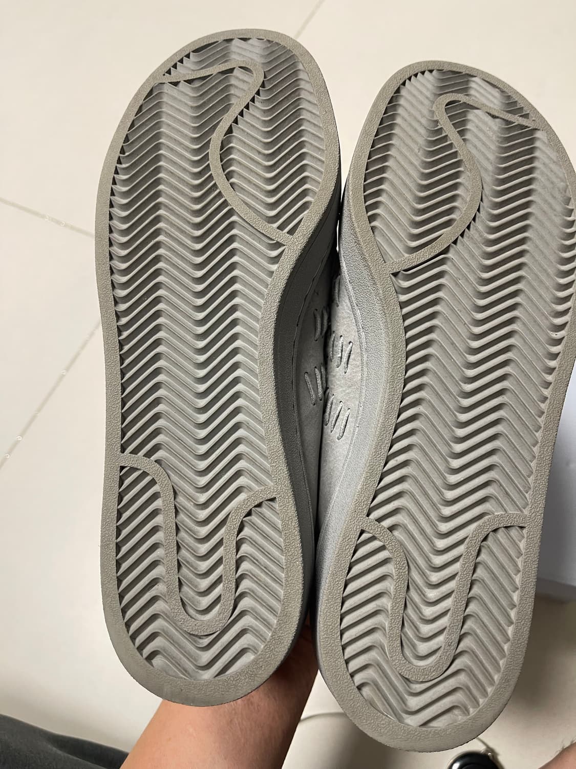 아디다스 캠퍼스 윙스 엔드 혼스 쉬프트 그레이 BB3116  270 상품이미지9