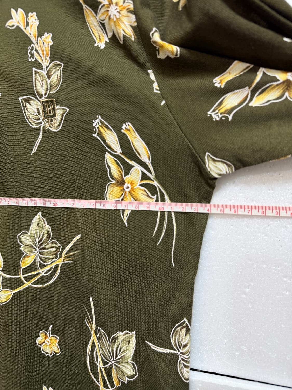 BALMAIN 발망 플라워 패턴 카라 티셔츠 카키 95 명품 카라티 상품이미지7